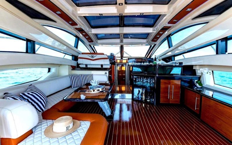 marquis-500-power-yacht-puerto-vallarta-3.jpg